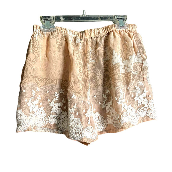 Nwt Aryn H Tan cream lace short - Picture 1 of 5